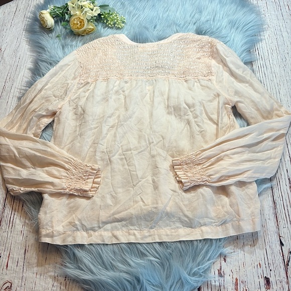 Bella Dahl Smocked Yoke Blouse Light Pink sz S - Picture 10 of 10